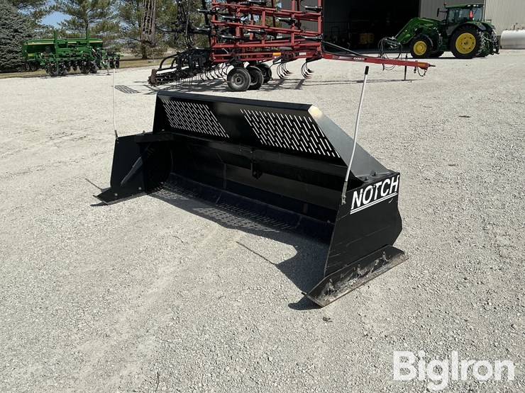 notch-mfg-sp8-snow-pusher-image-1
