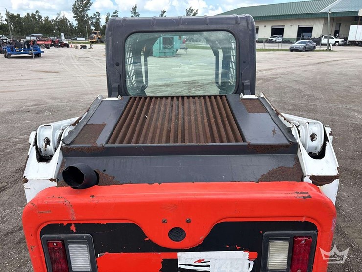 2021-bobcat-t450-image-21