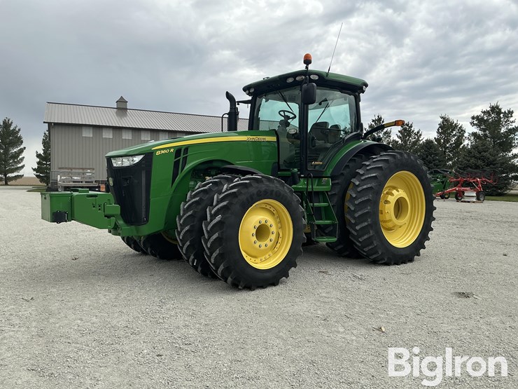 2013-john-deere-8360r-image-1