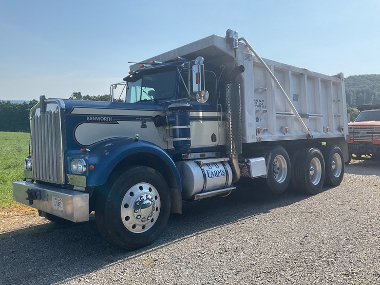 kenworth-w900a-image-1