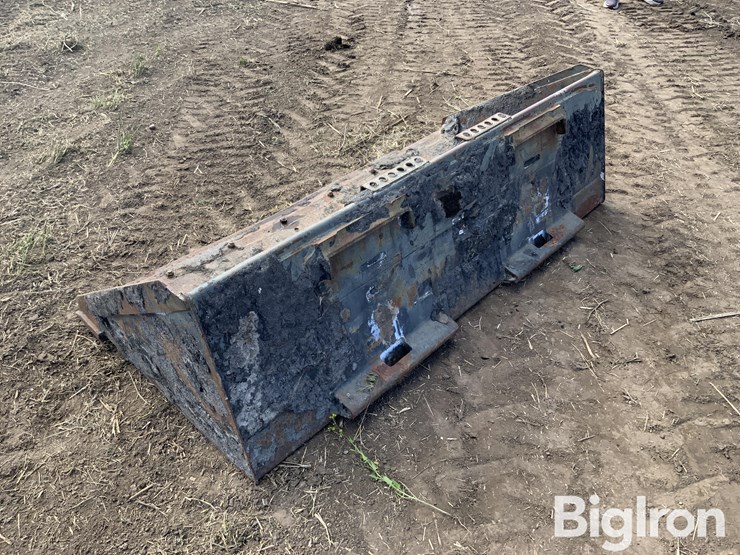 bobcat-6’-skid-steer-bucket-image-7