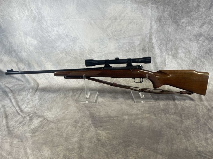 #1273-•-winchester-70-featherweight-,-243-win-bolt-action-rifle,-sn:-367405,-(neenah,-wi)-image-2