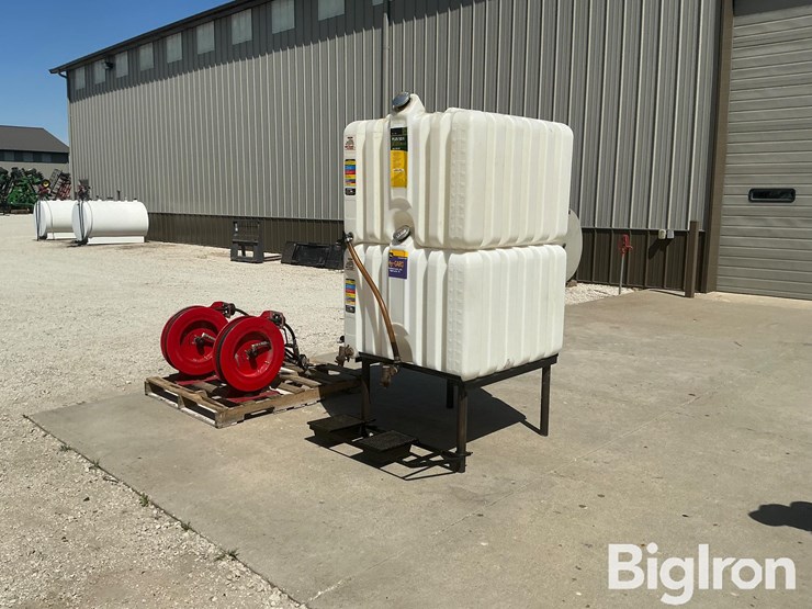 lincoln-eng-110-gal-oil-tank-w/-hose-reels-image-1