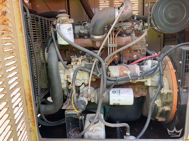 2001-generac-1611220100-30kw-t/a-towable-diesel-generator-image-10