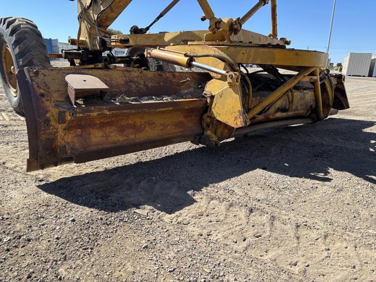 caterpillar-14e-image-9
