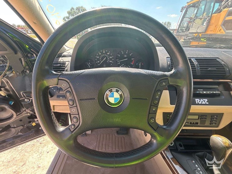 2006-bmw-x5-image-12