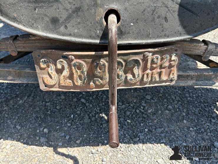 1925-ford-model-t-image-18