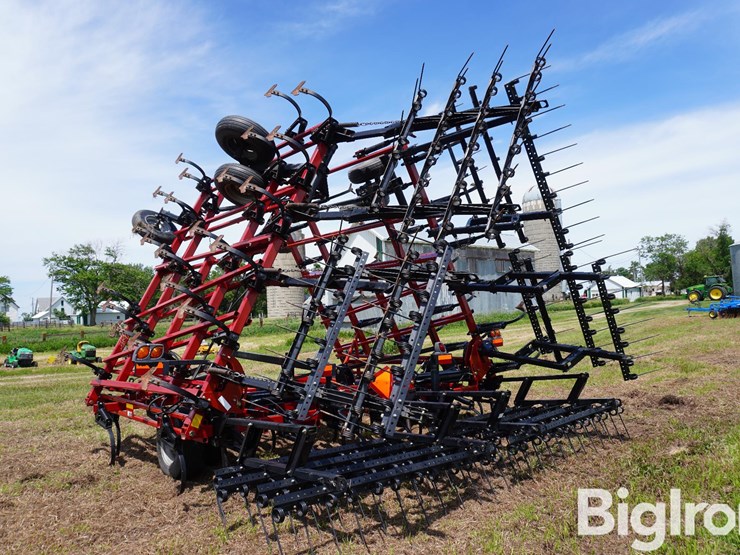 case-ih-200-image-7