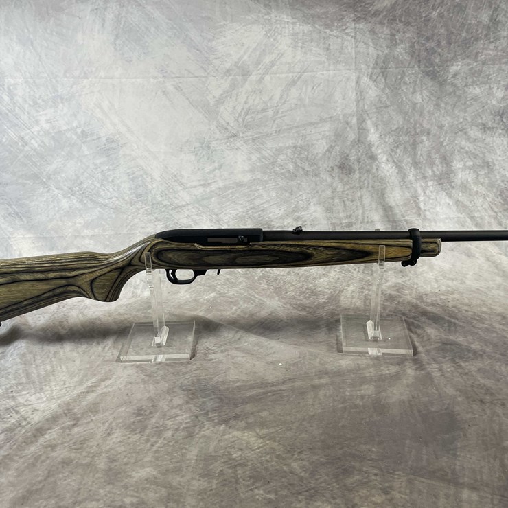 #1303 • Ruger 10-22., 22 LR Semi-Auto Rifle, SN: 352-34420 (Neenah,WI)