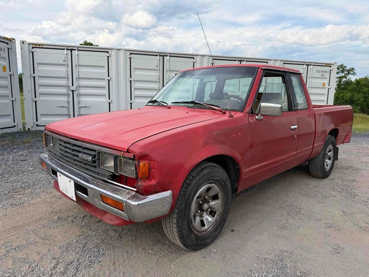 1986-nissan-d21-image-1
