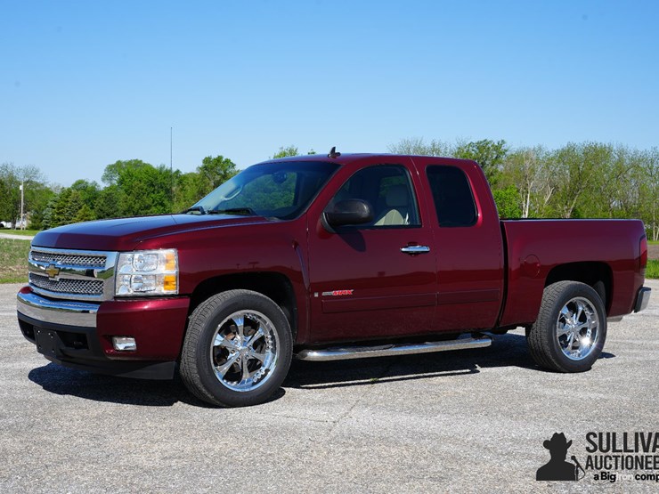 2008-chevrolet-silverado-1500-image-1