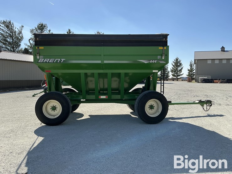 unverferth-brent-gt444-grain-wagon-image-4