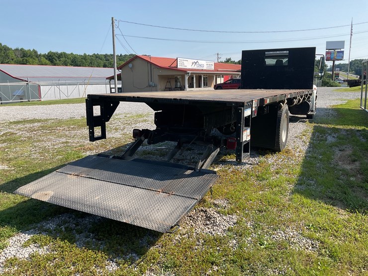 2002-international-durastar-4300-image-6