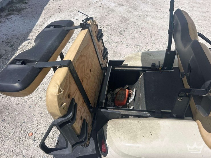 2007-ez-go-gas-cart-image-11