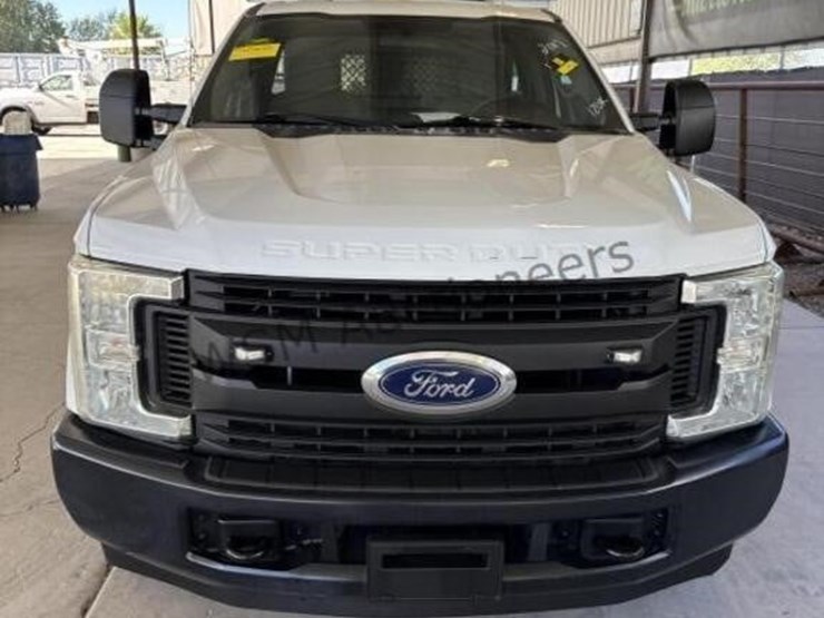 2017-ford-f250-image-3