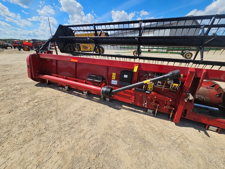 case-ih-3020-image-36