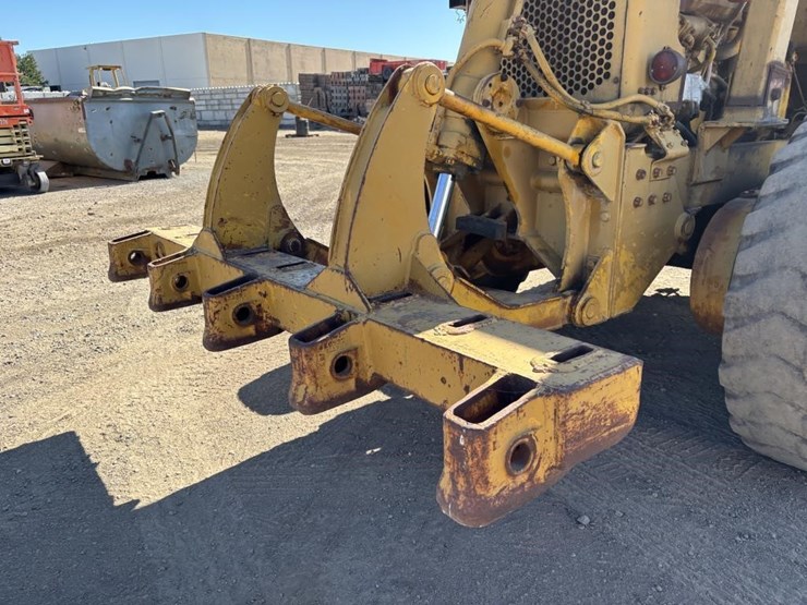 caterpillar-14e-image-29