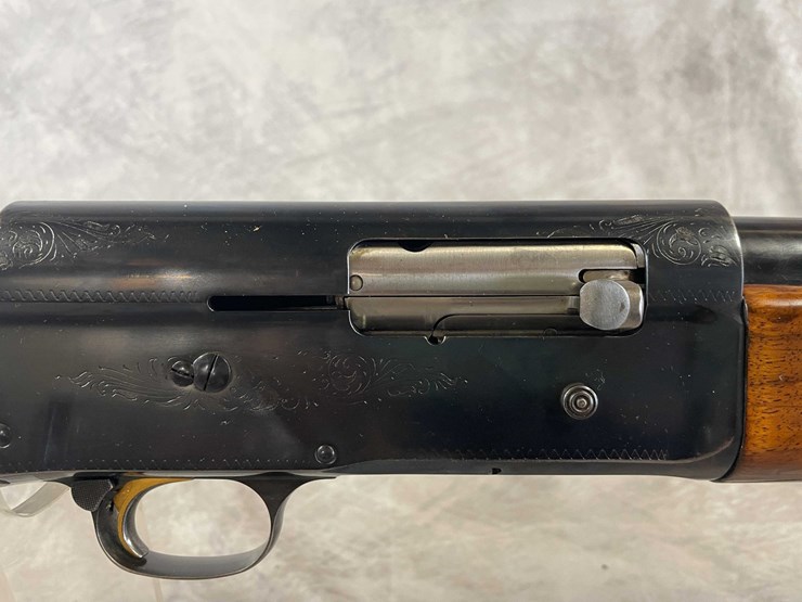 #4125-•-browning-auto-5,-12-ga.-semi-auto-shotgun,-sn:-69g-99572,-(neenah,-wi)-image-15