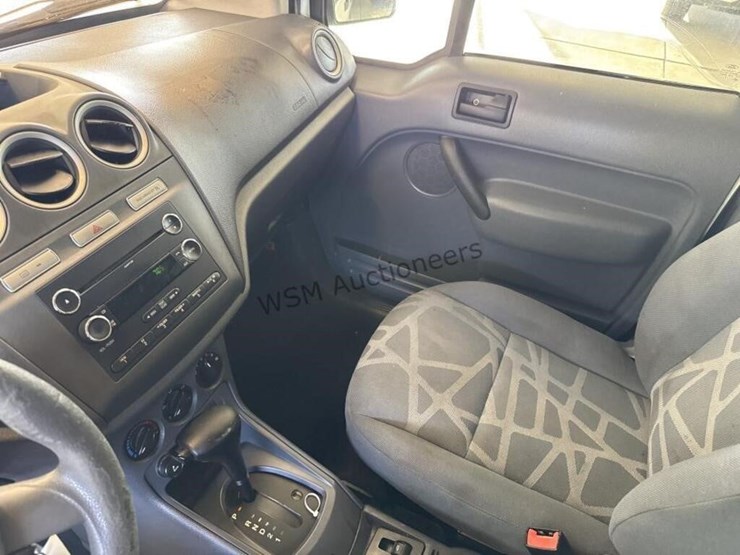 2012-ford-transit-connect-image-21
