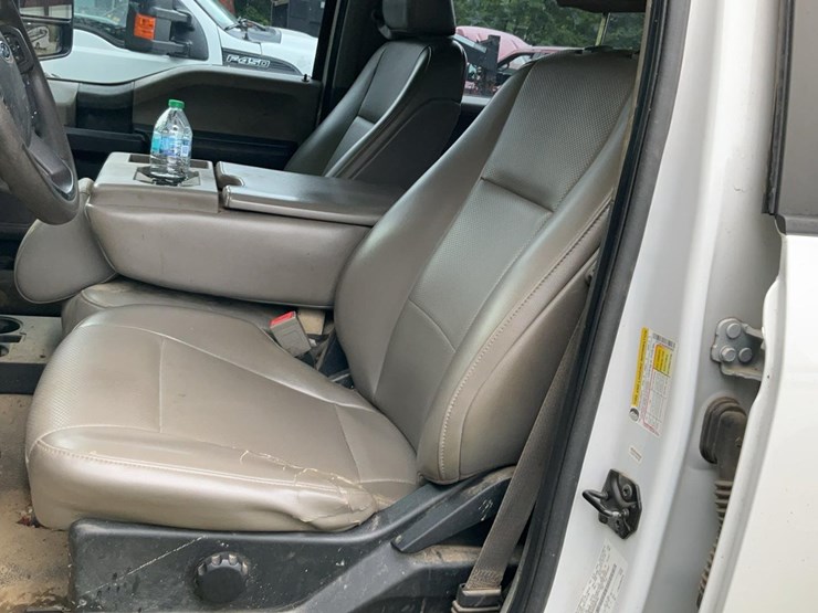 2018-ford-f250-image-16