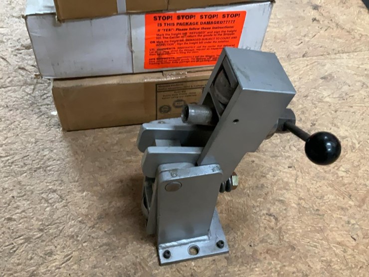 #186-•-2016-armstrong-#4-rh-automatic-bandsaw-sharpener---dunaway-timber-image-50