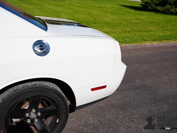 run-#59---2011-dodge-challenger-coupe-image-19