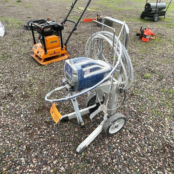 #4937 • Graco Magnum Airless Paint Sprayer