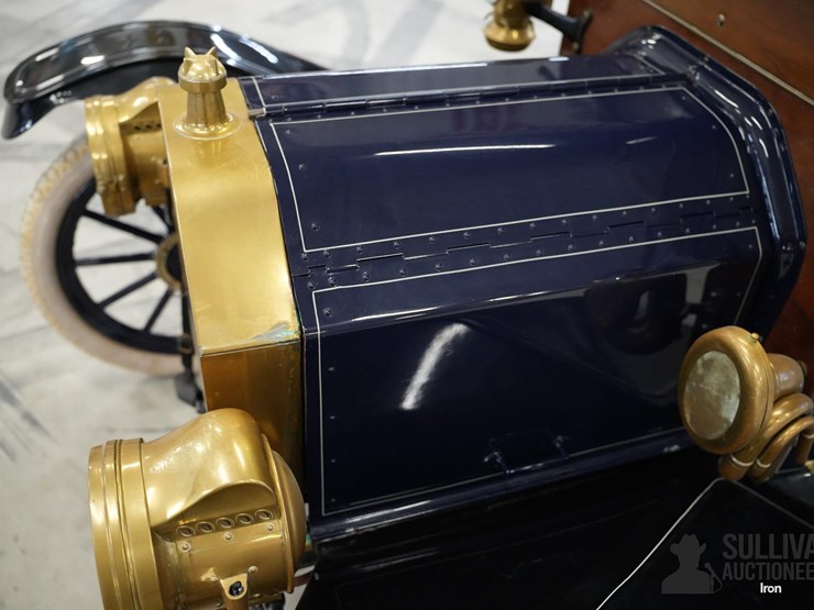 1911-ford-model-t-image-14