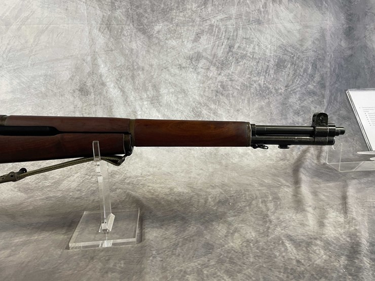 #1282-•-h-&-r-usacm1,-30-cal-semi-auto-rifle,-sn:-5693101,-(neenah,-wi)-image-5