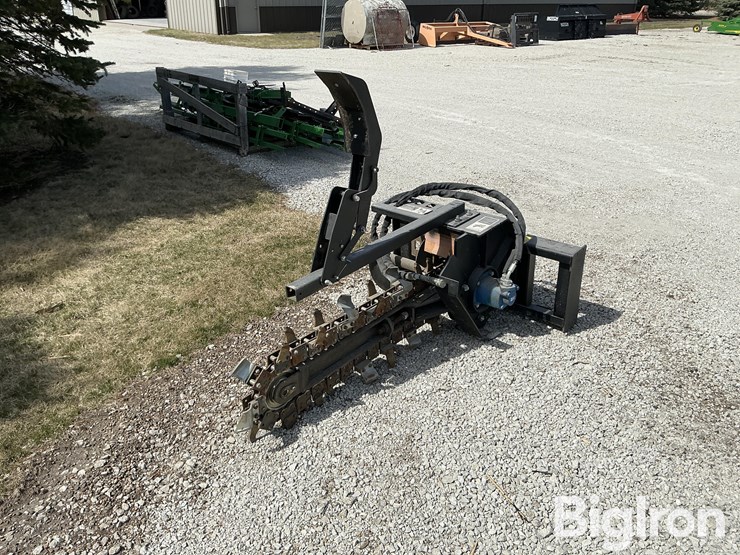 2022-great-bear-trencher-image-1