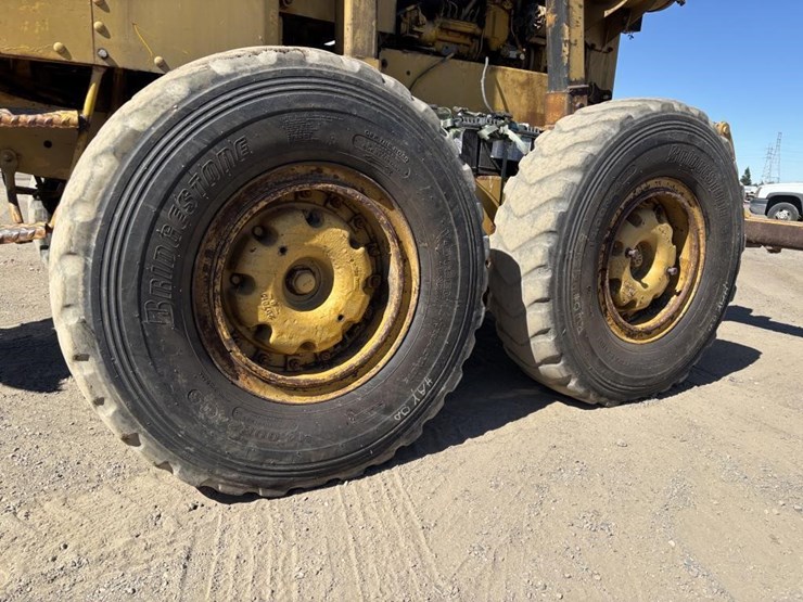 caterpillar-14e-image-42
