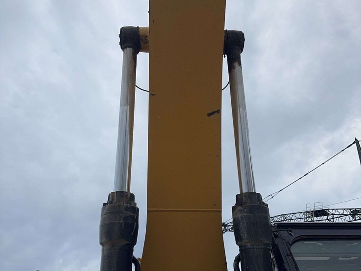 2014-caterpillar-336e-image-66