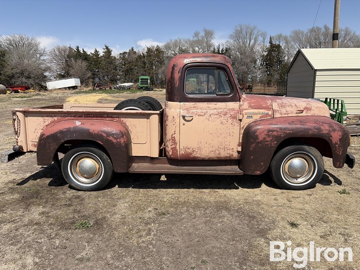 1954-international-r100-step-side-pickup-image-4