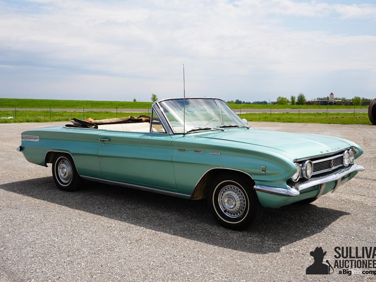 run-#170---1962-buick-series-convertible-image-3