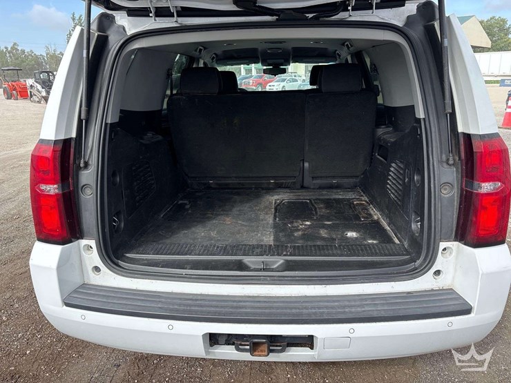 2019-chevrolet-tahoe-image-23