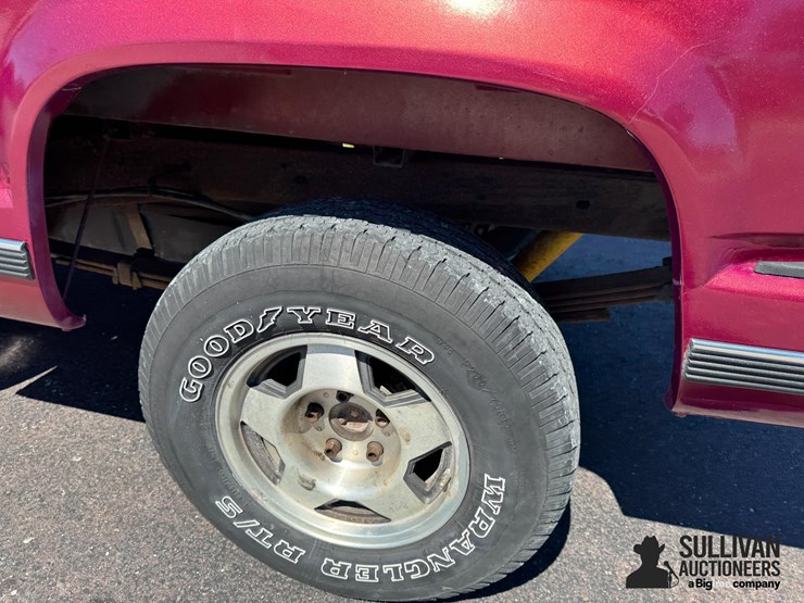 1990-chevrolet-silverado-1500-image-18