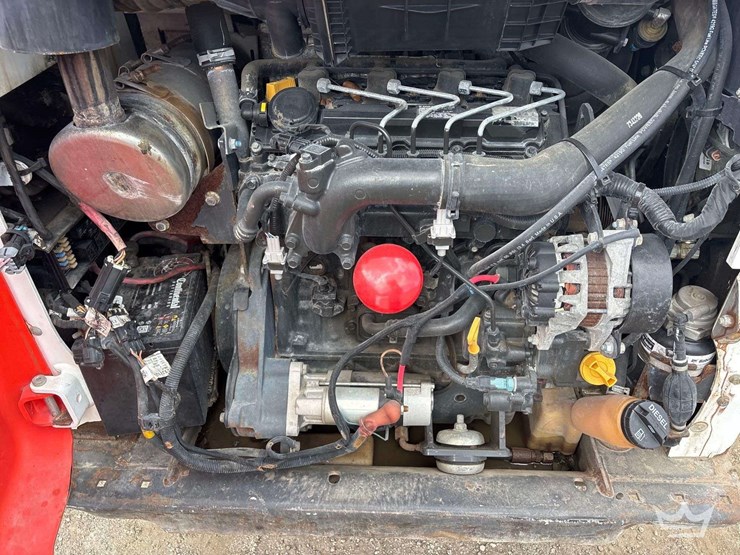 2021-bobcat-t450-image-8