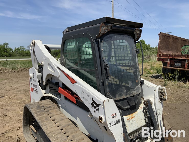 2019-bobcat-t770-image-15
