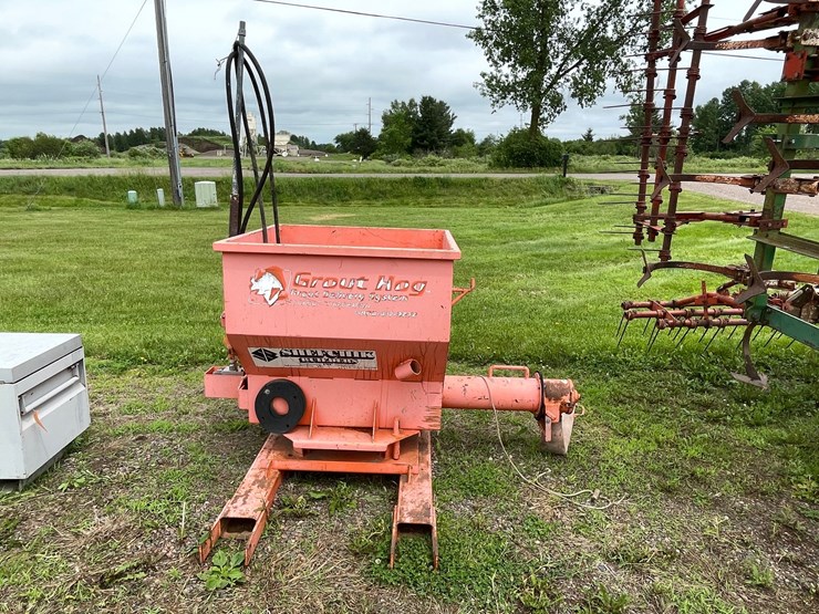 #4909-•-grout-hog-hydraulic-driven-grout-delivery-system-image-2