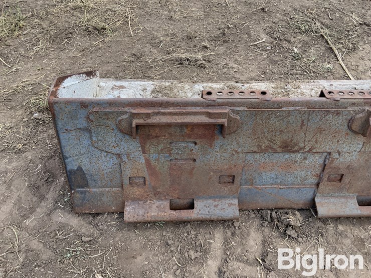 67”-skid-steer-bucket-image-14