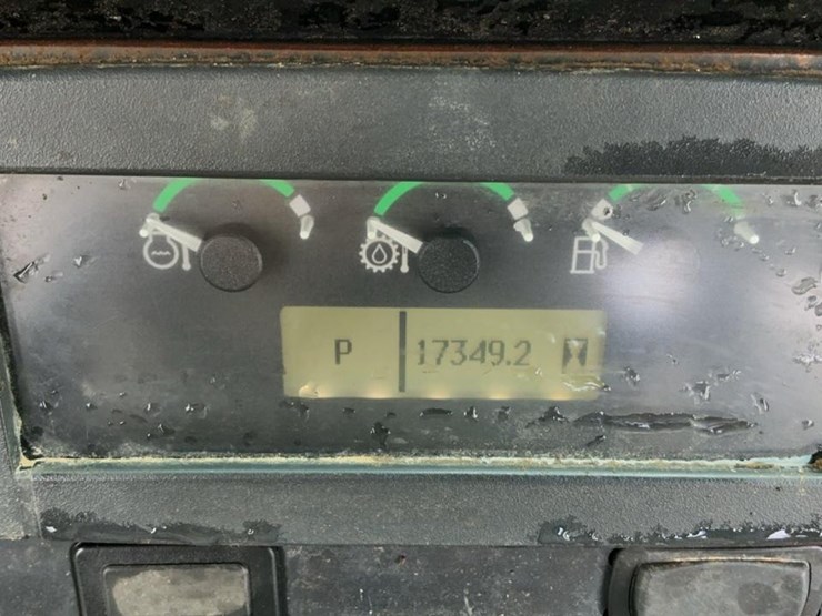 2007-deere-540g-iii-image-23