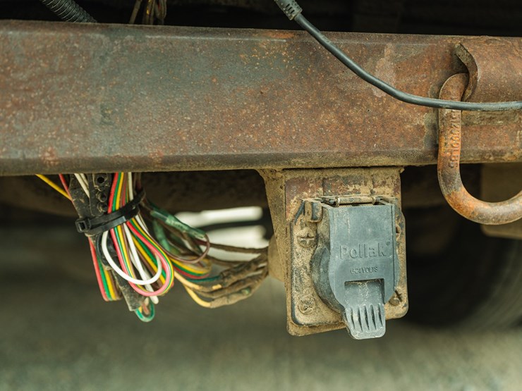 #155-•-2012-chevrolet-4500-flat-bed-truck-image-14