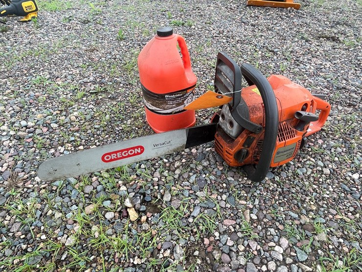 #4947-•-husqvarna-435-chainsaw-image-1