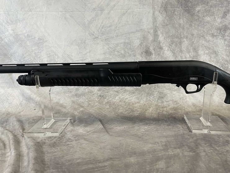 #4133-•-tristar-cobra-field-black-,-12-ga.-pump-action-shotgun,-sn:-krp006771,-(neenah,-wi)-image-7