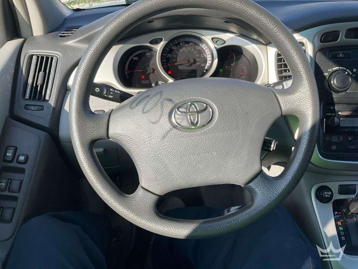 2006-toyota-highlander-image-13