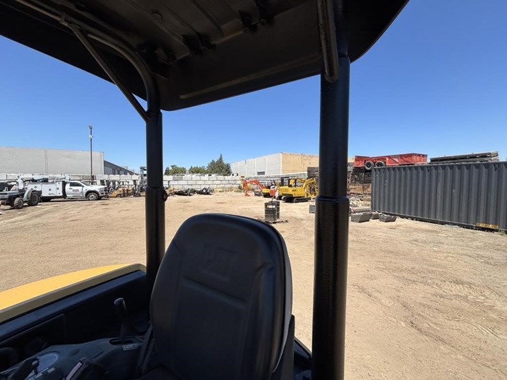 2018-caterpillar-303e-cr-image-35