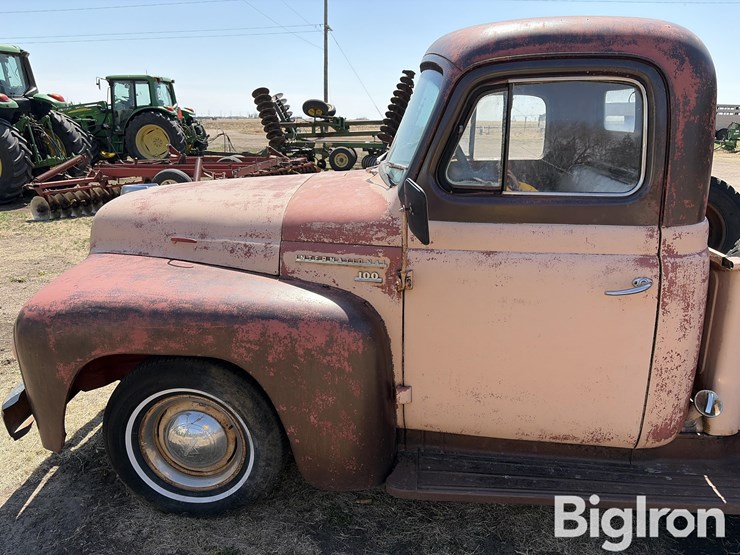 1954-international-r100-step-side-pickup-image-9