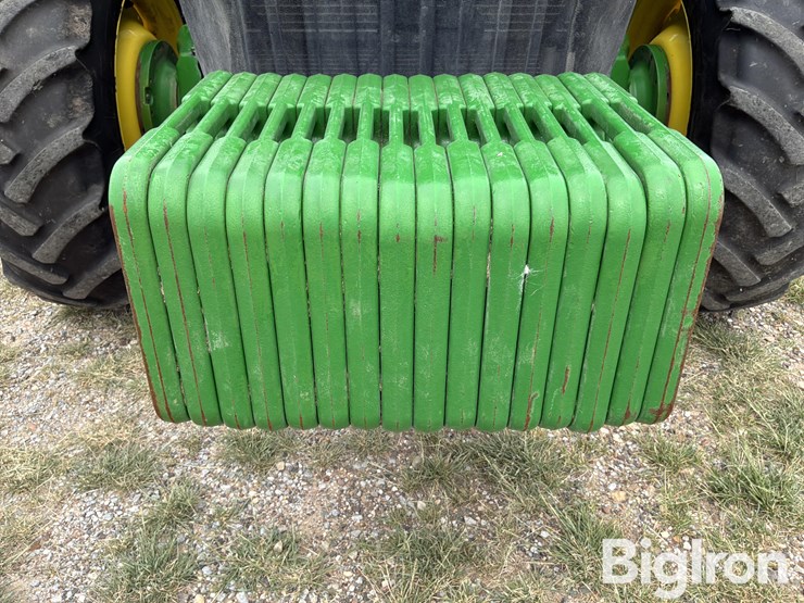 2023-john-deere-8r-230-image-13