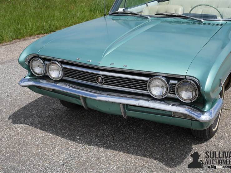 run-#170---1962-buick-series-convertible-image-9