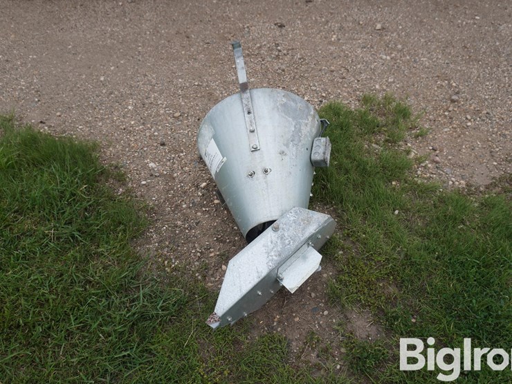 spread-all-110v-grain-spreader-image-6